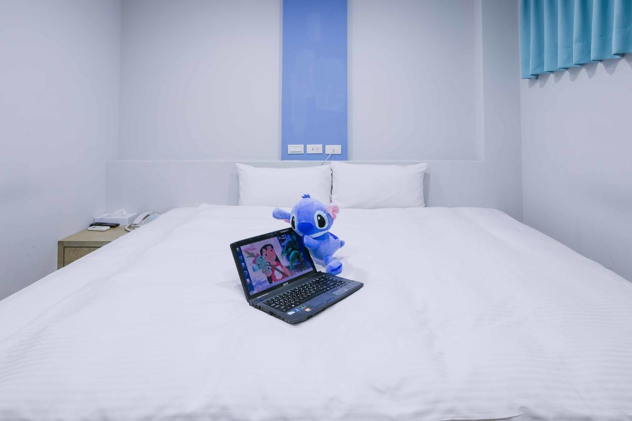 Mei Ti Fashion Hotel Чжунли Екстериор снимка